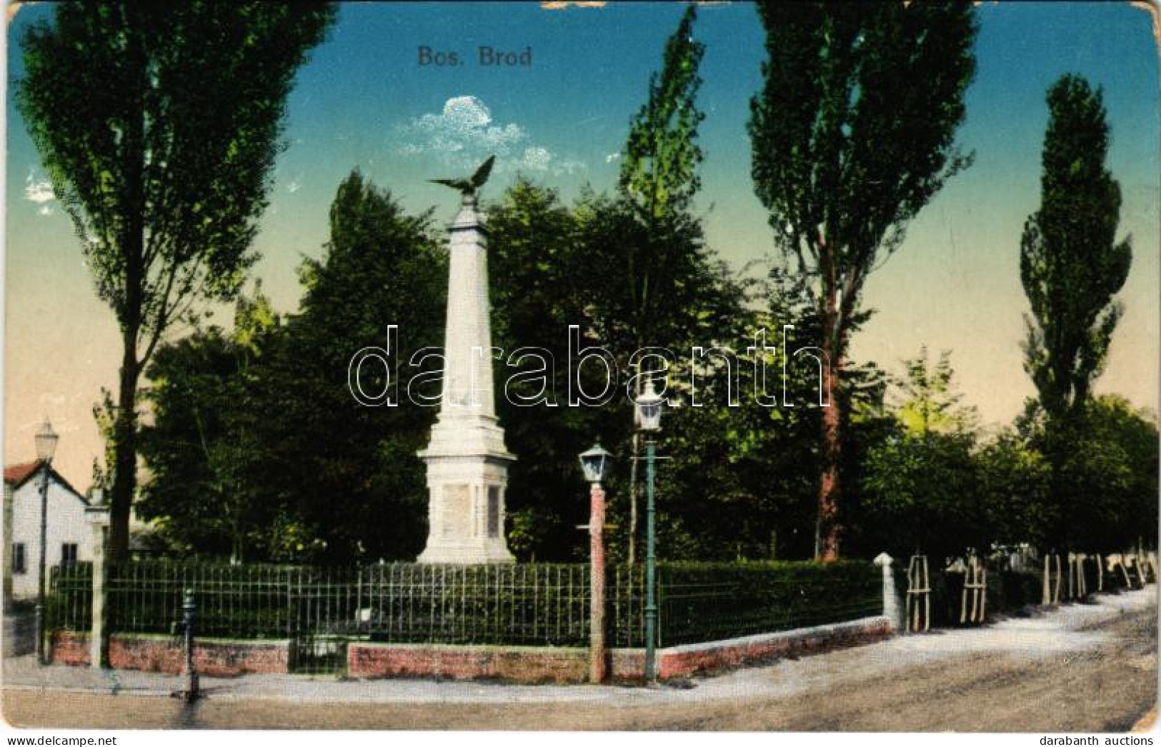 * T2/T3 Bosanski Brod, Street View, Monument (EK) - Ohne Zuordnung