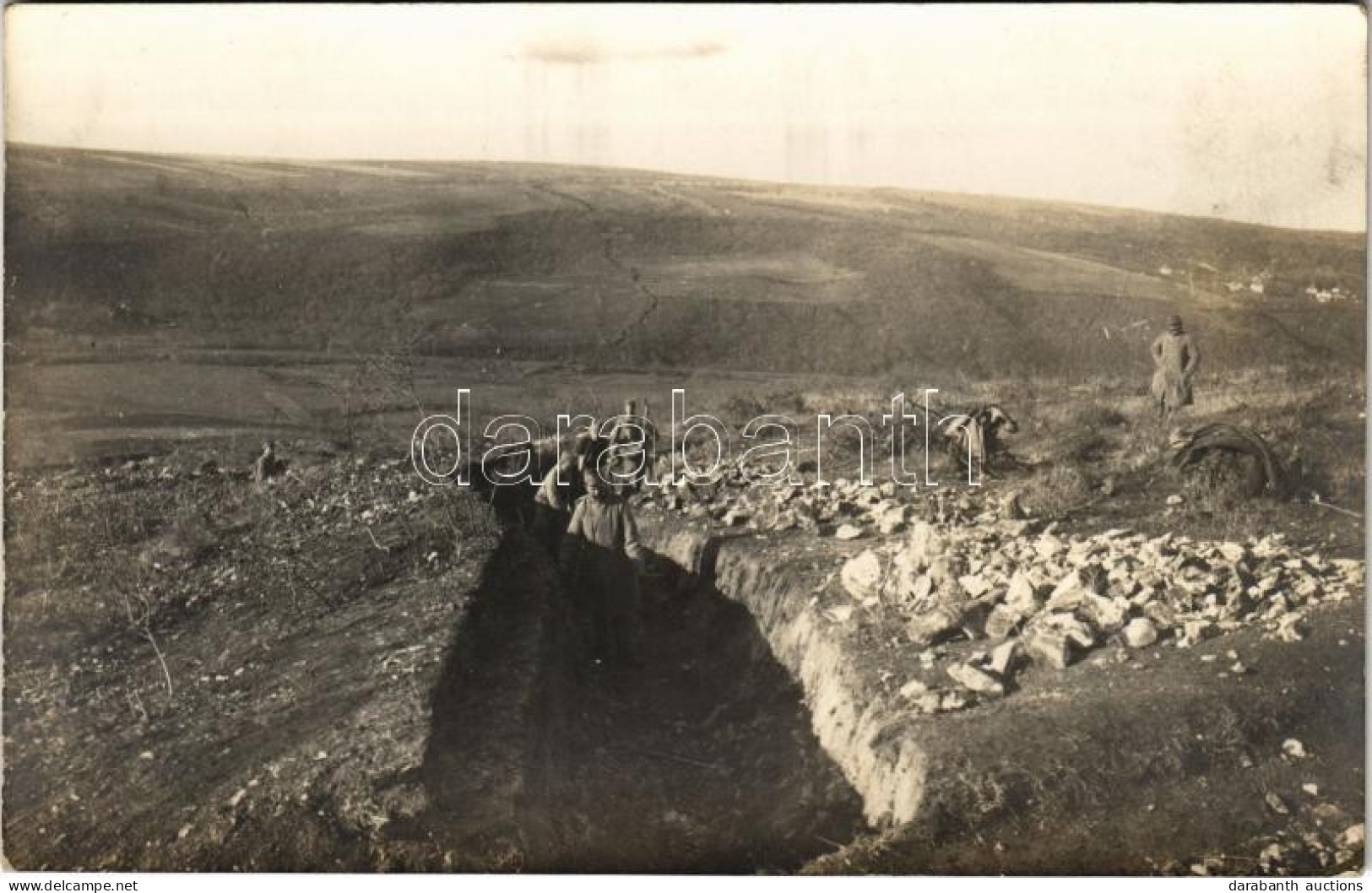 * T2/T3 Osztrák-magyar Katonák A Lövészárokban / WWI Austro-Hungarian K.u.K. Military, Soldiers In The Trenches. Photo - Non Classés