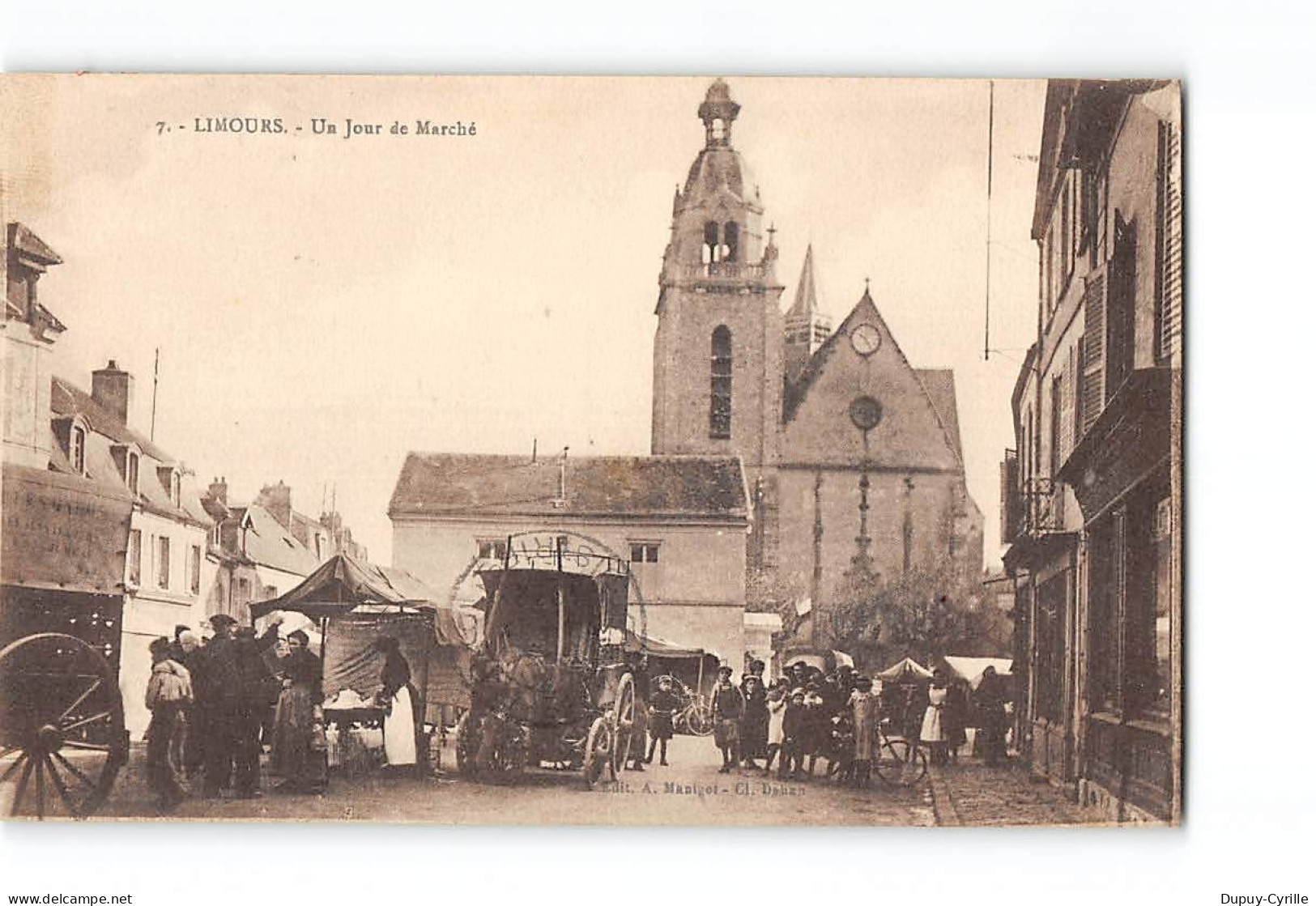 LIMOURS - Un Jour De Marché - Très Bon état - Limours