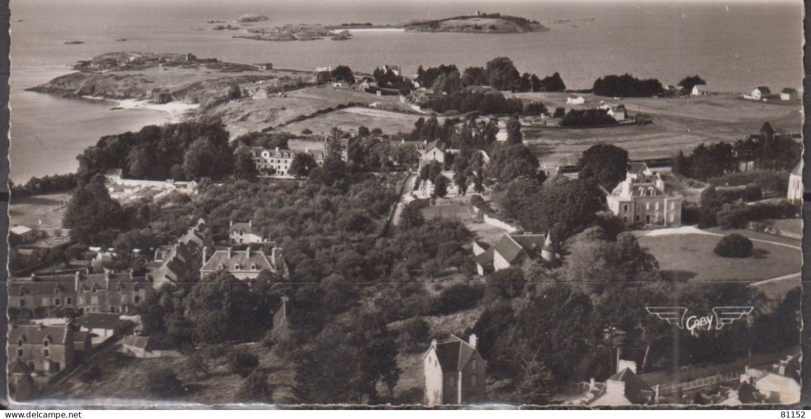 CPSM  De 22 ST-JACUT-de-la-MER   " Vue Générale Aérienne Et Les Iles Des Ebihens "   Non écrite - Saint-Jacut-de-la-Mer