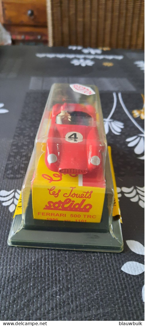 Solido 1101 "replique Authentique" Ferrari 500TRC 1956 - Solido