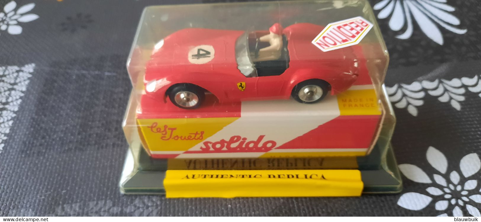 Solido 1101 "replique Authentique" Ferrari 500TRC 1956 - Solido