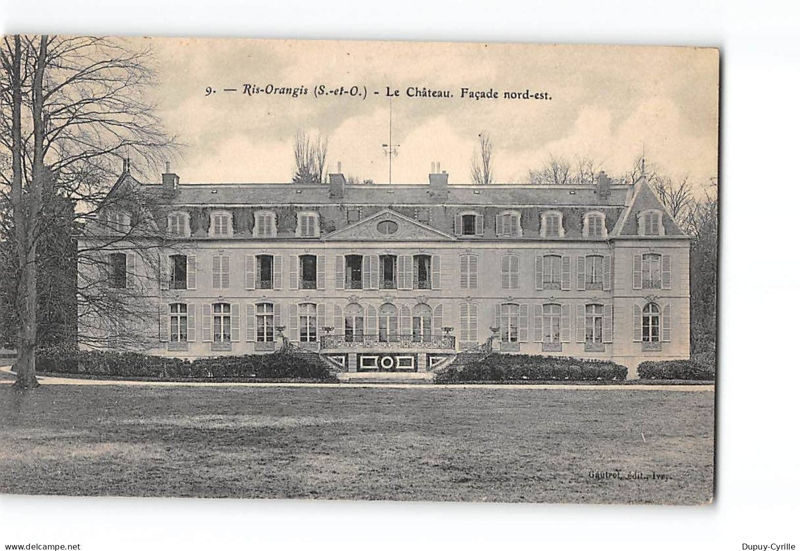 RIS ORANGIS - Le Château - Très Bon état - Ris Orangis