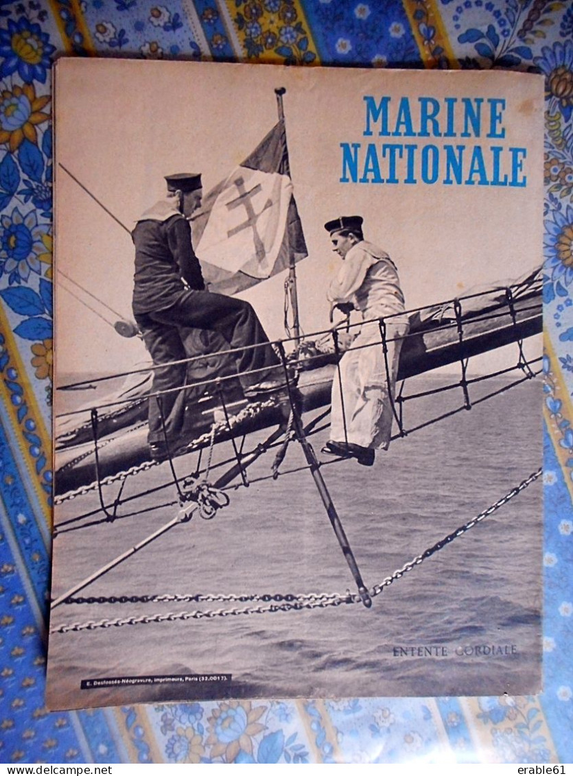 MARINE NATIONALE Novembre 1944 DEBARQUEMENT PROVENCE TORPILLES LE RICHELIEU FUSILLIERS MARINS AERONAUTIQUE NAVALE ETC