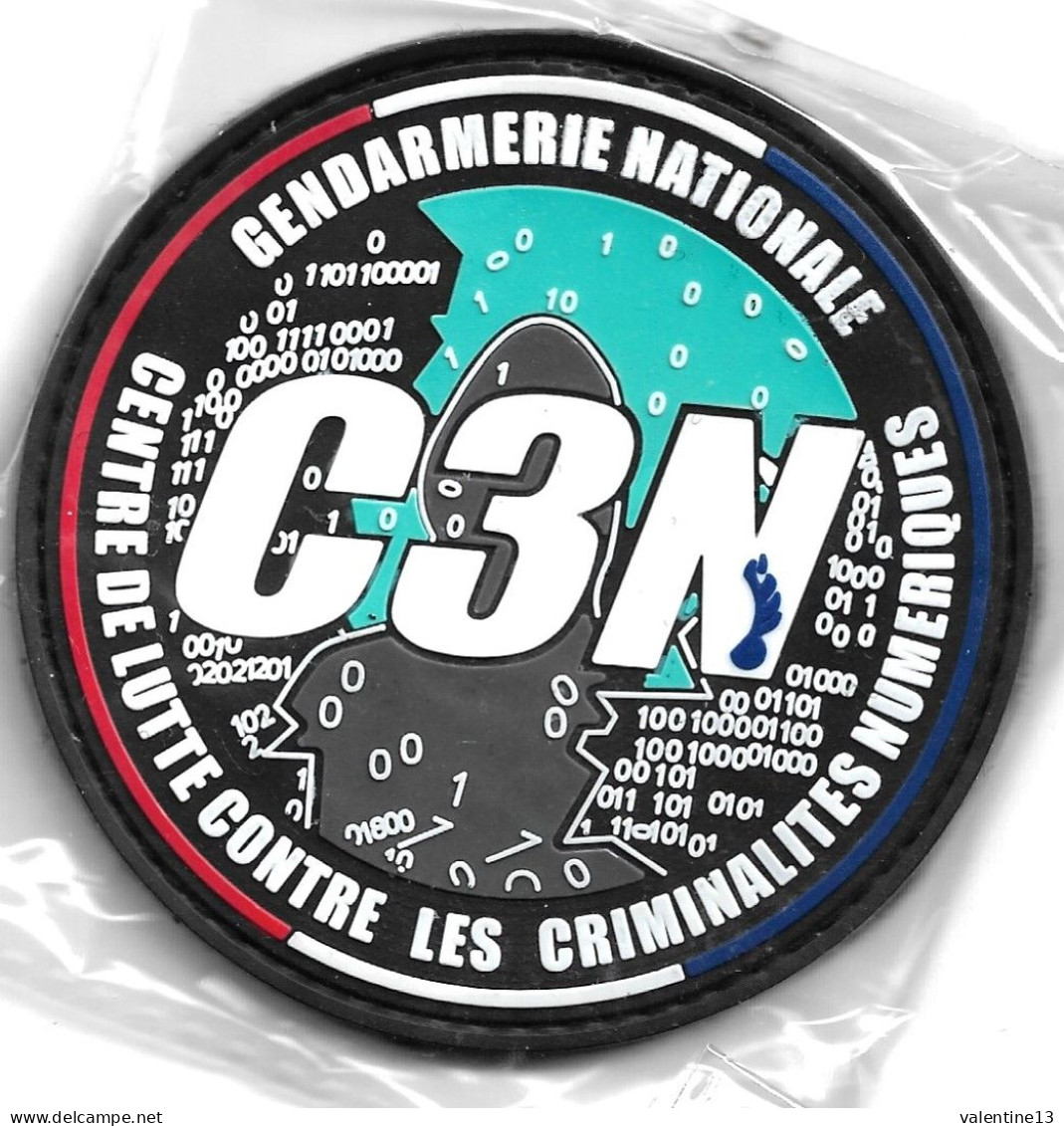 Ecusson PVC GENDARMERIE NATIONALE C3N CENTRE DE LUTTE CONTRE LES CRIMINALITES NUMERIQUES - Police