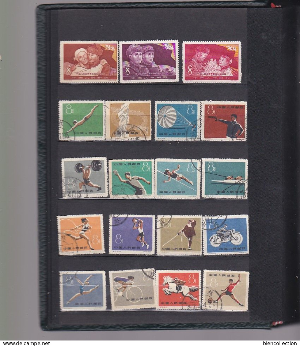 Chine. 1 petit classeur de timbres oblitérés