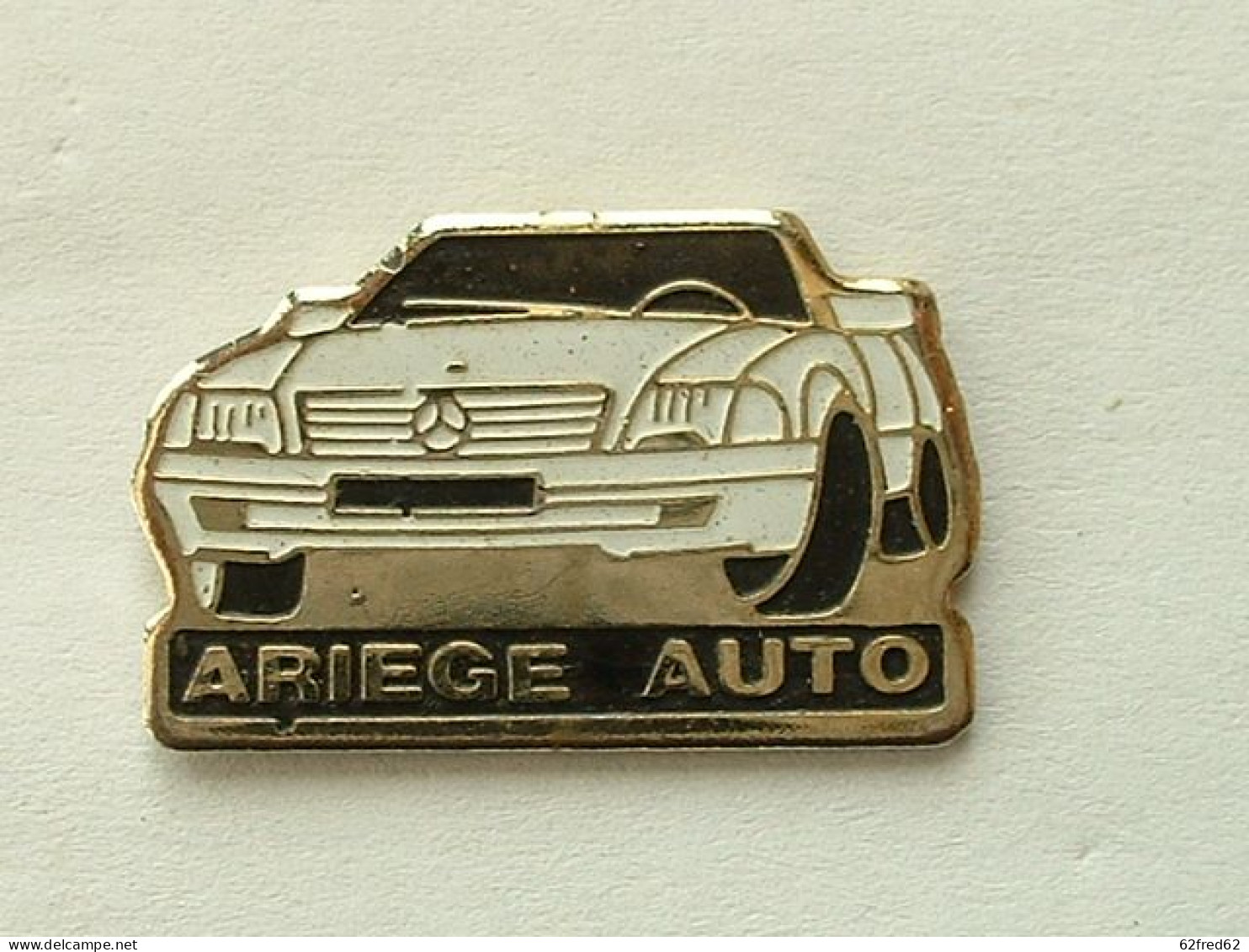 Pin's MERCEDES - ARIEGE AUTO - Mercedes