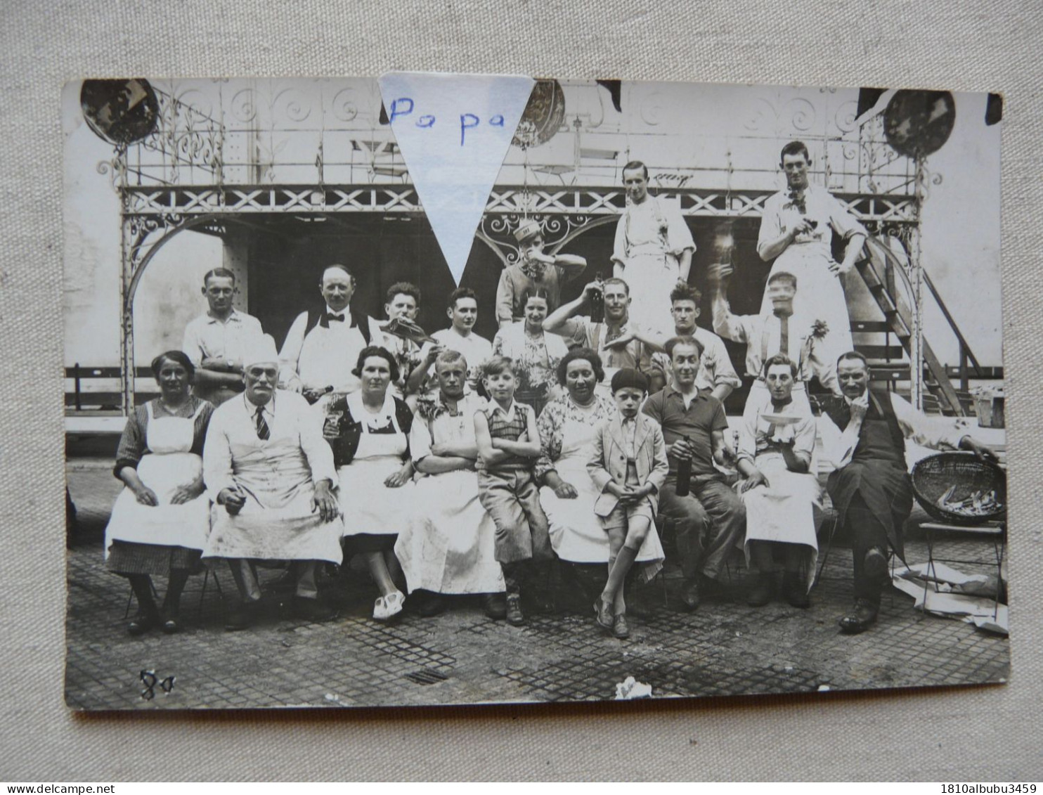 CARTE PHOTO - SCENE ANIMEE : Fête - 1932 - Receptions