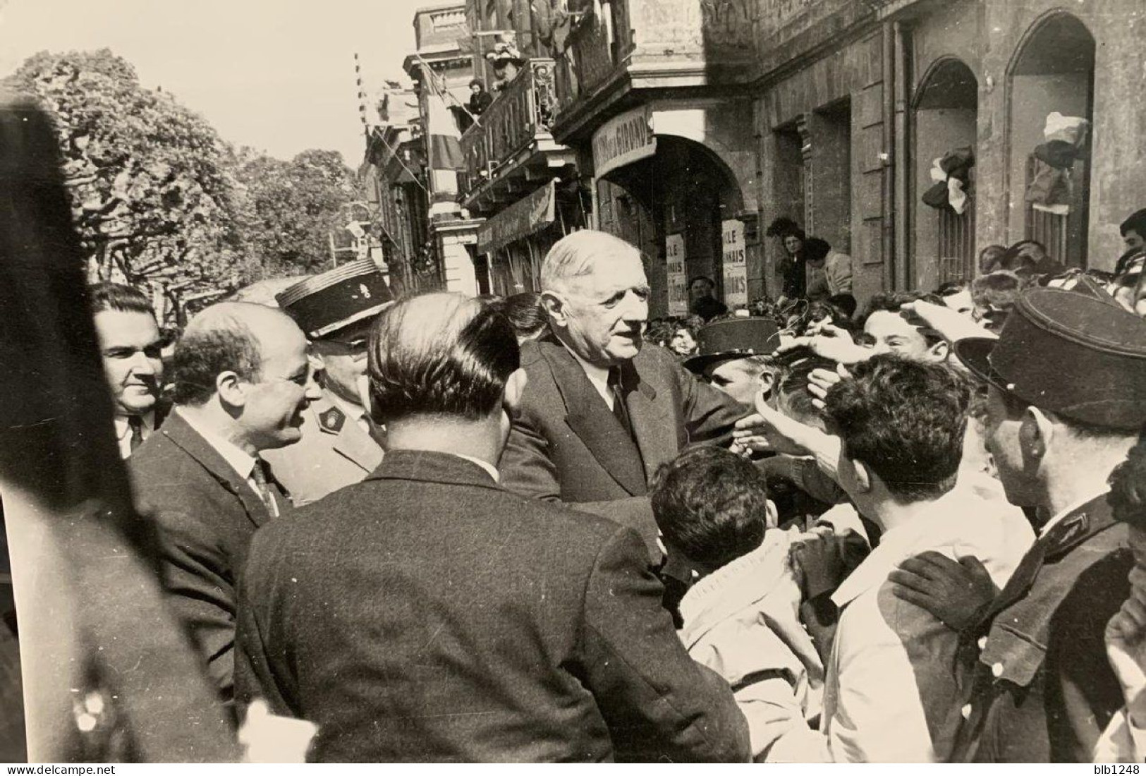 [33] Gironde > Langon 15 Avril 1961 Visite Du Gal De Gaulle Place Maubec Reproduction Photo Archives Journal Sud Ouest - Langon