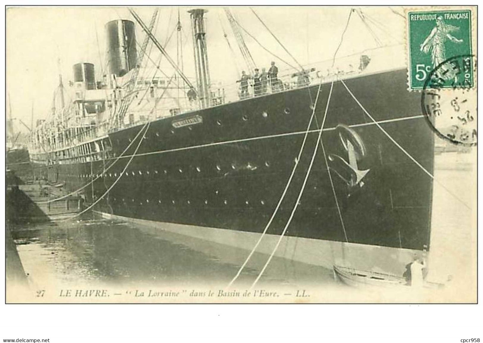 BATEAUX.n°2582.LE HAVRE."LA LORRAINE" DANS LE BASSIN DE L'EURE - Ferries