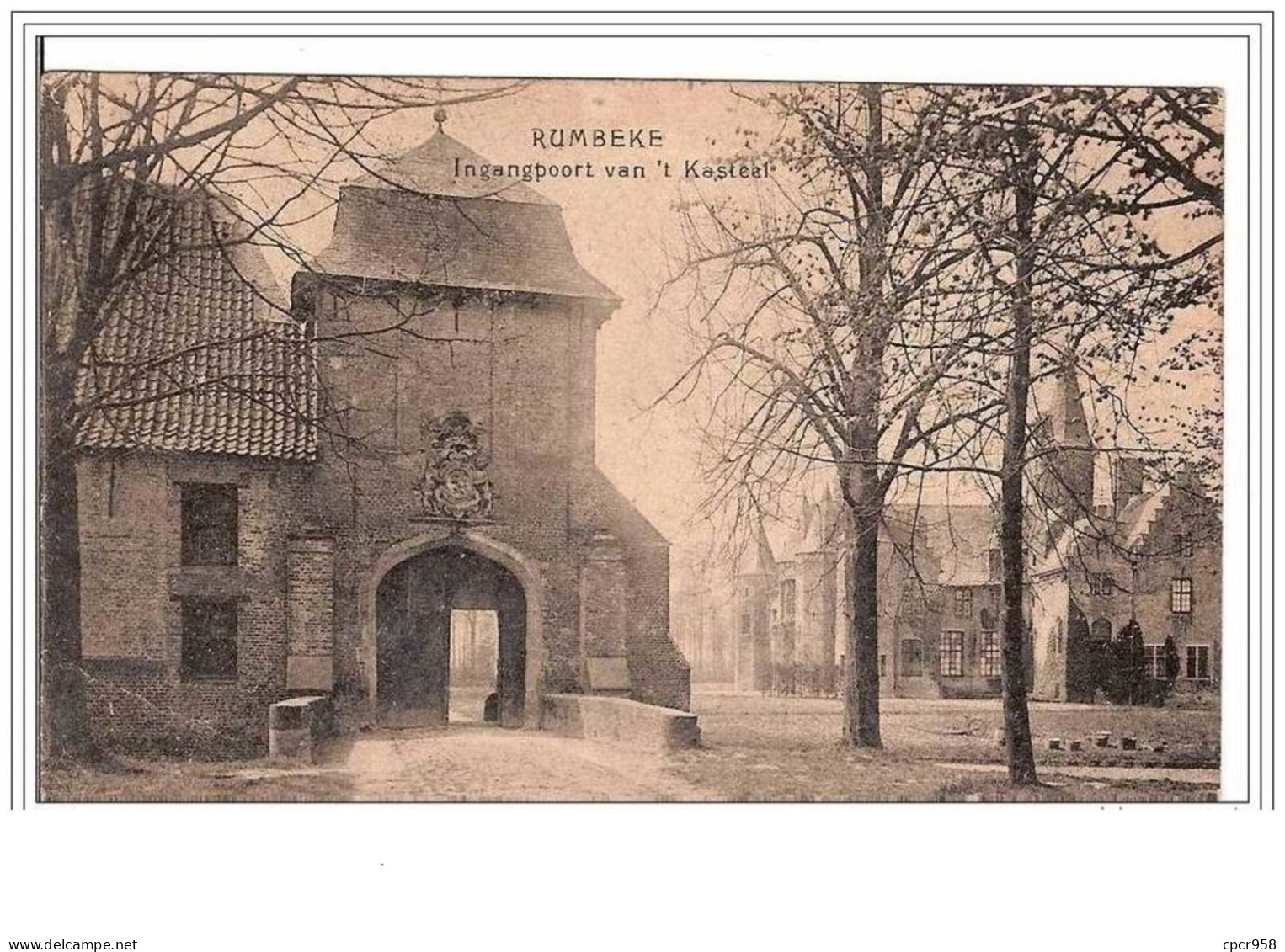 BELGIQUE.RUMBEKE.INGANGPO   ORT  VAN&amp;acute T KASTEEL. - Roeselare