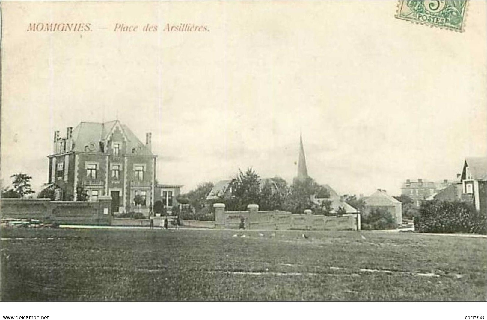 BELGIQUE.MOMIGNIES.PLACE DES ARSILLIERES - Momignies