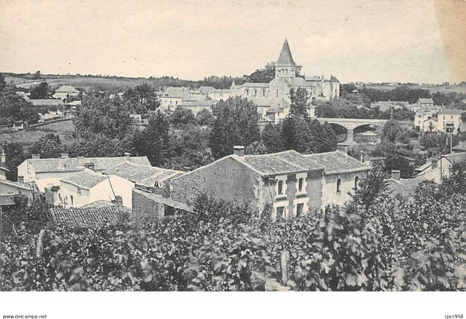 85    .    N° 203571    .     MAREUIL SUR LAY   .      VUE GENERALE - Mareuil Sur Lay Dissais