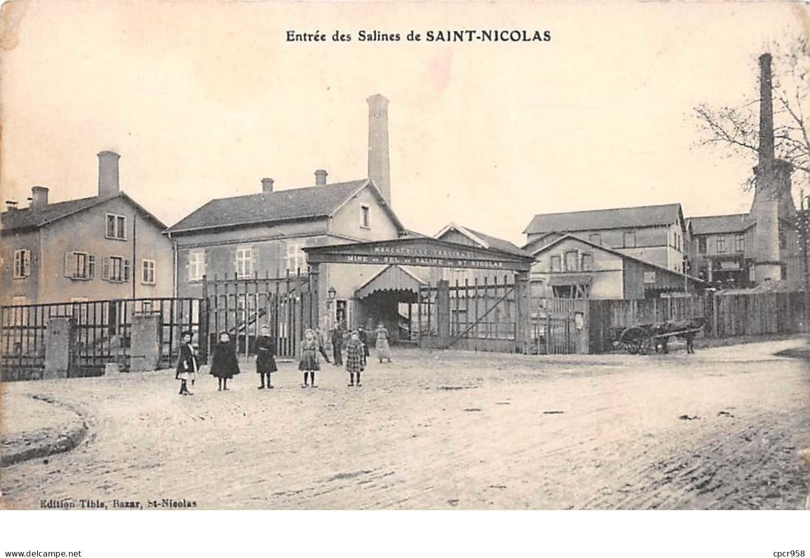 54    .    N° 203277  .     SAINT NICOLAS    .ENTREE DES SALINES, USINE - Saint Nicolas De Port