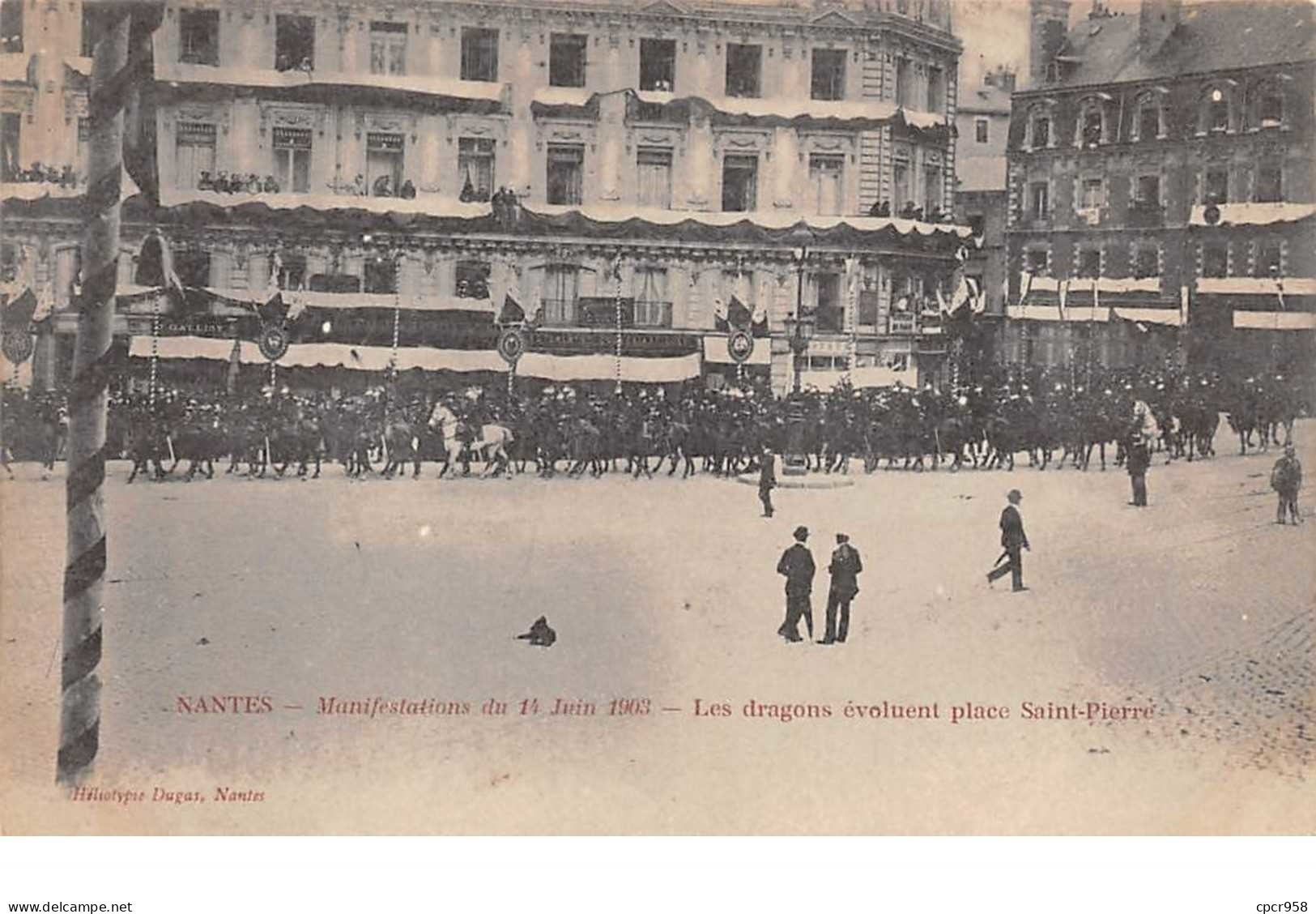 Evenement.n°59774.grèves.nantes.manifestations Du 14 Juin 1903.les Dragons évoluent Place Saint Pierre - Sciopero