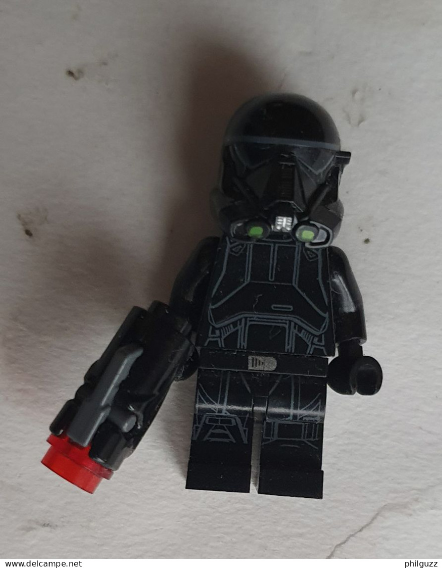 FIGURINE LEGO STAR WARS Imperial DEAD TROOPER (1) - Figures