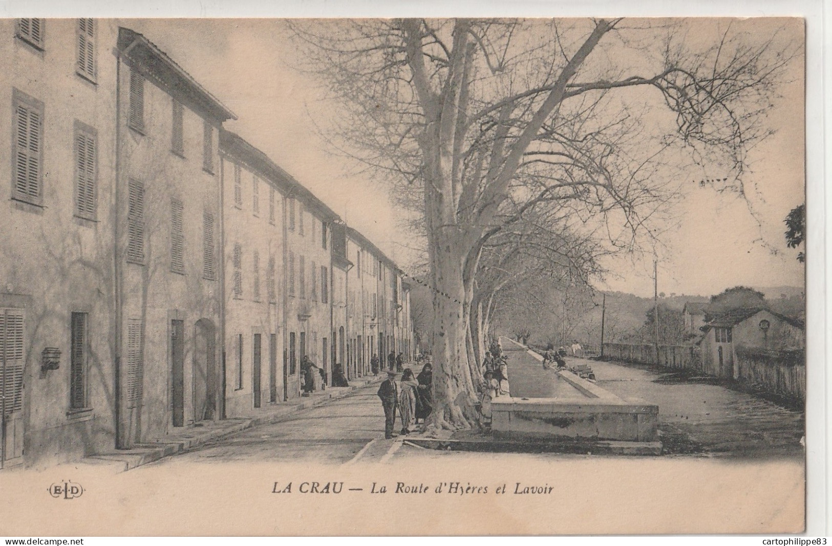 4 CPA VAR 83 LA CRAU 4 Jolies Cartes Anciennes AVEC LE LAVOIR - La Crau