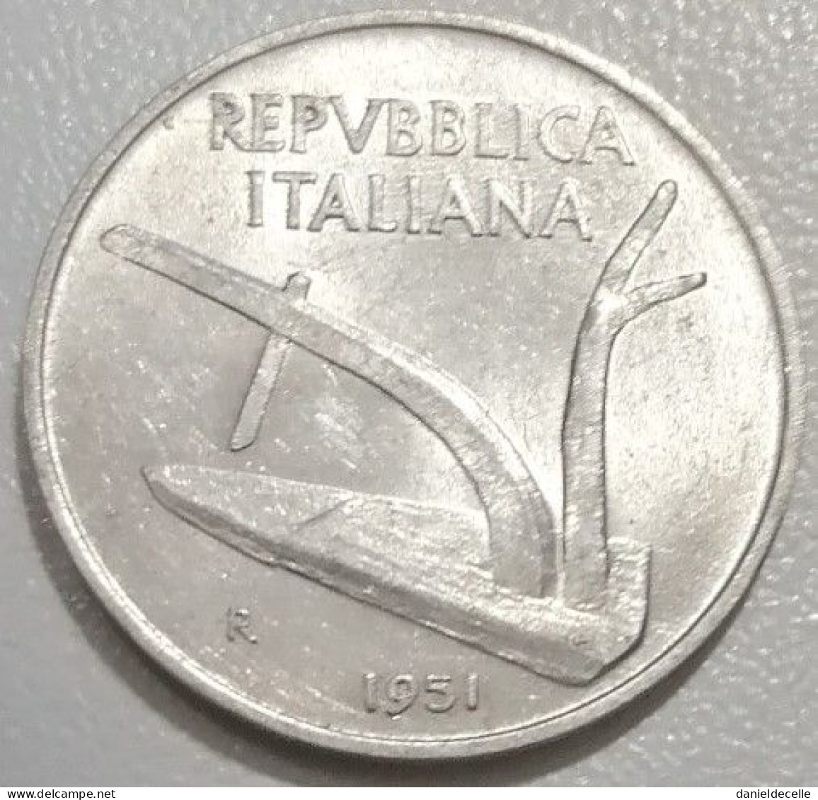 10 Lires Italie 1951 - 10 Liras