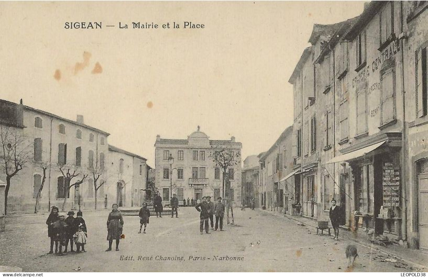 SIGEAN La Mairie Et La Place - Sigean