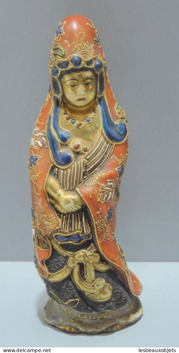 -ANCIENNE STATUETTE FEMME PORCELAINE SATSUMA JAPON COLLECTION VITRINE Déco    E - Art Asiatique