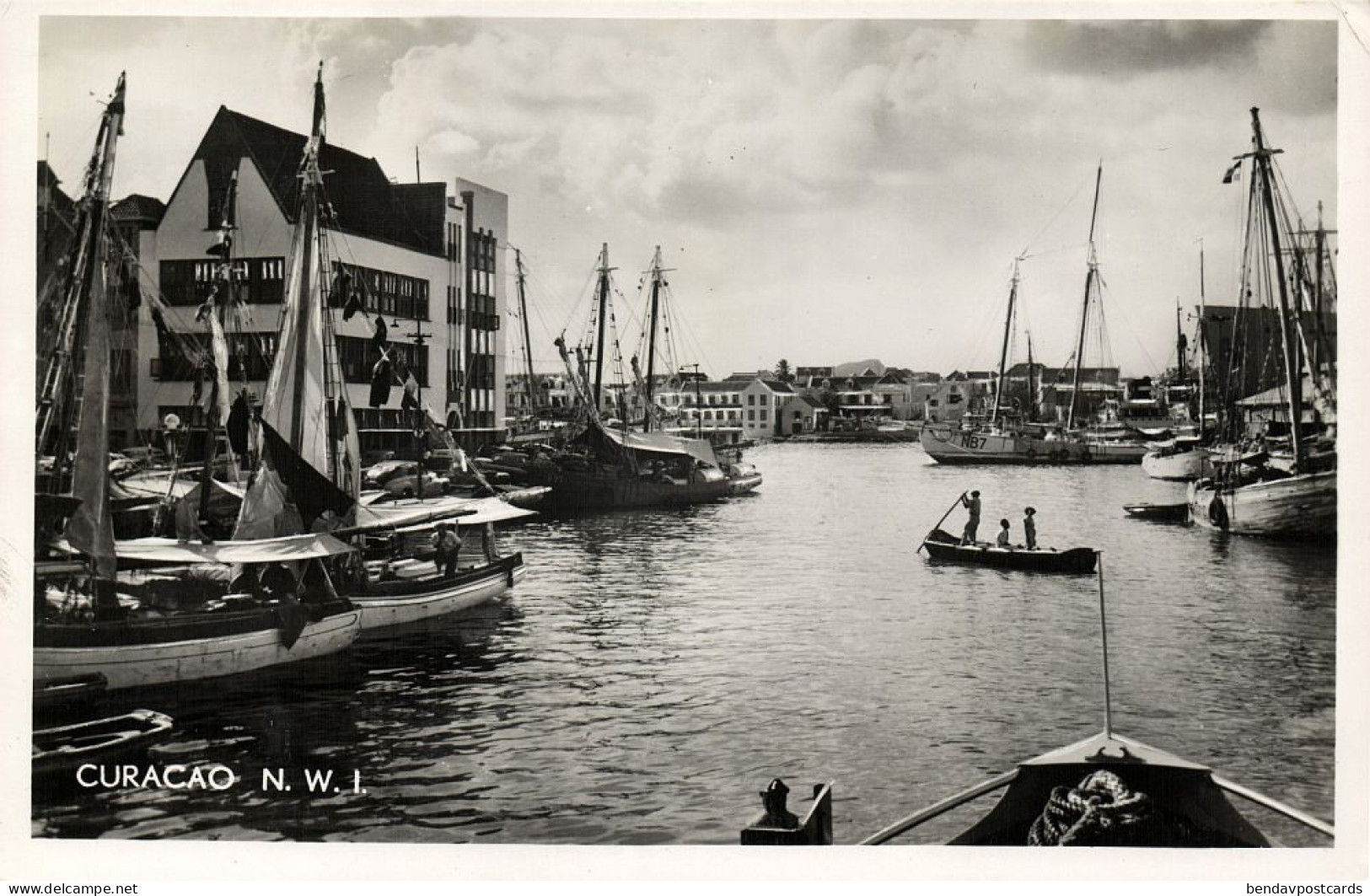 Curacao, N.A, WILLEMSTAD, Schooner Traffic, Harbor (1950s) Salas RPPC Postcard 1 - Curaçao