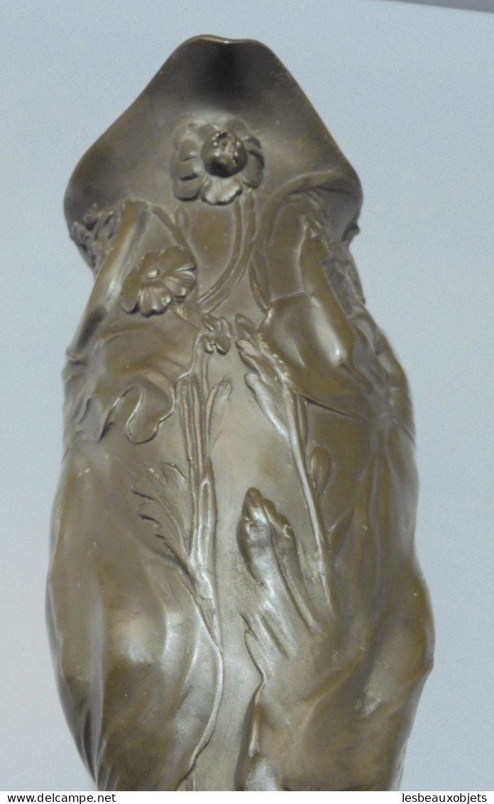 -BELLE AIGUIERE ART NOUVEAU en ETAIN PUR GARANTI Signée COLLECTION déco   E