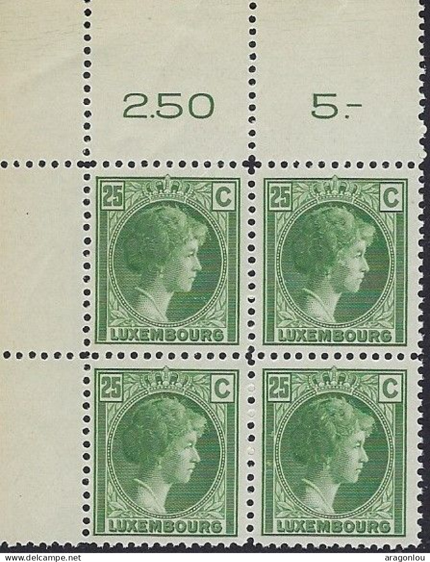 Luxembourg - Luxemburg - Timbres - Bloc à 4   Charlotte    MNH** - 1926-39 Charlotte Right-hand Side