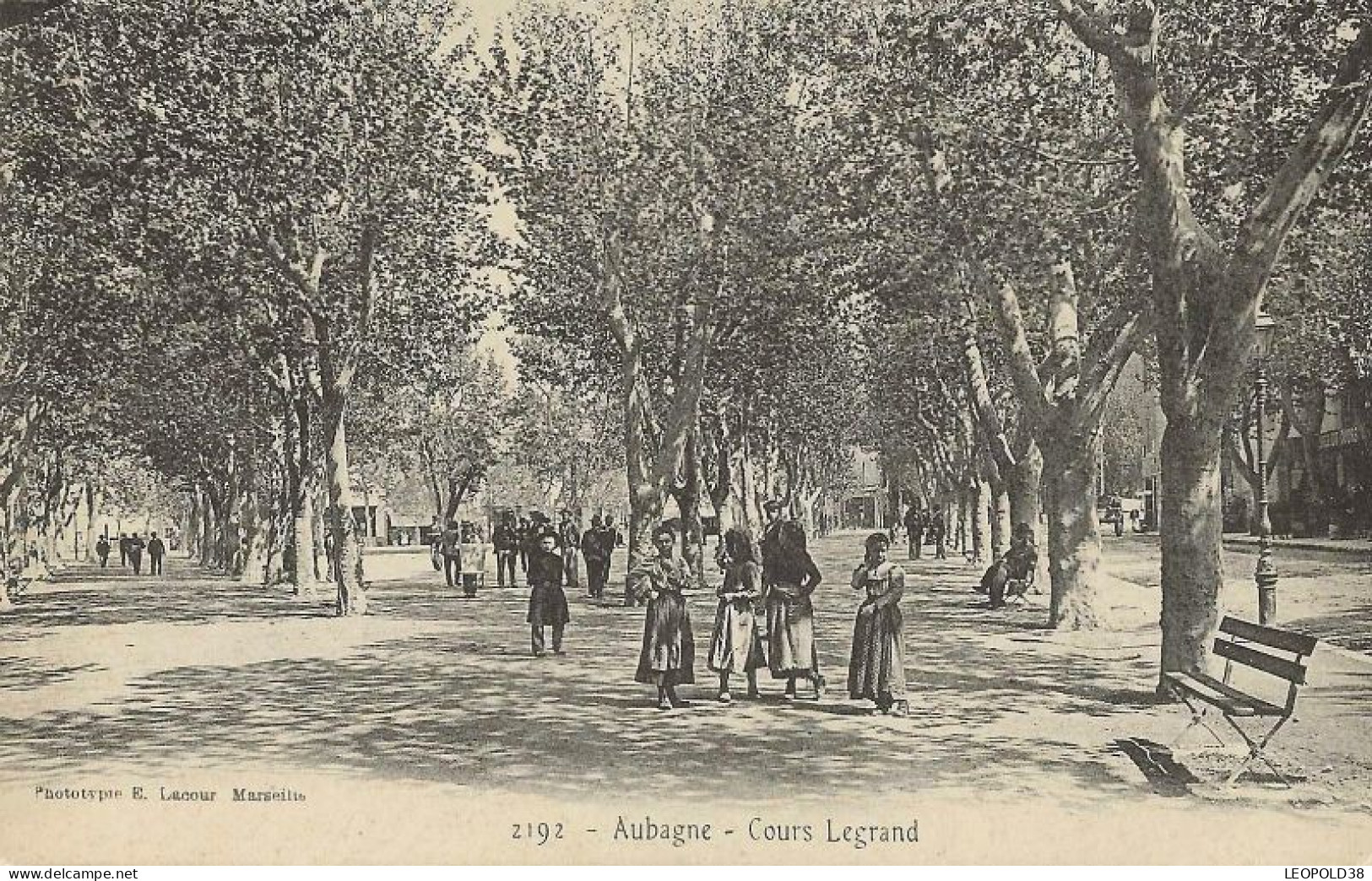 AUBAGNE Cours Legrand - Aubagne