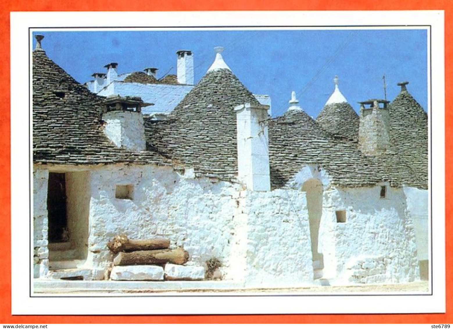 ITALIE ITALIA  La Pouille , Le Village Alberobello - Géographie