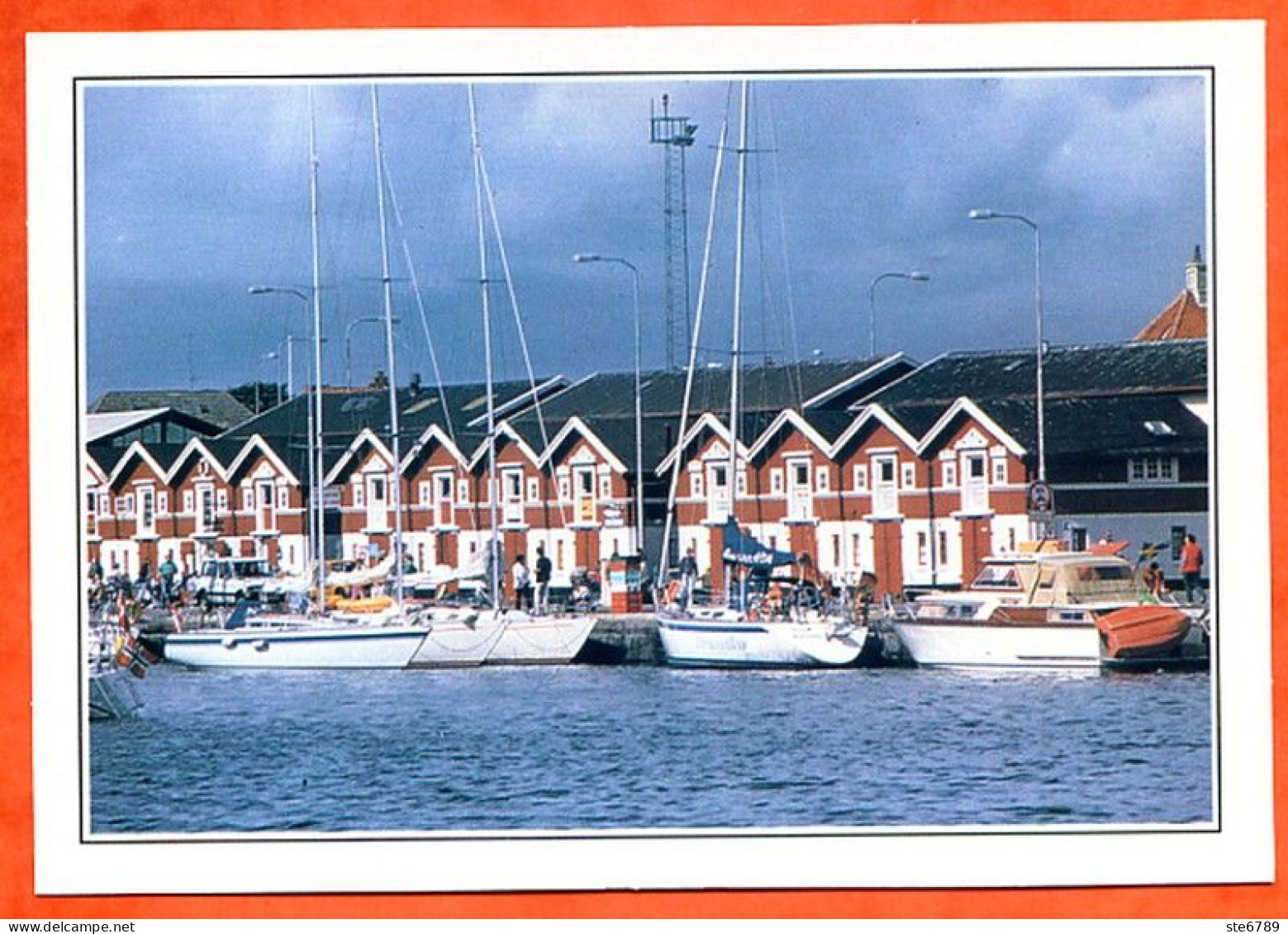 DANEMARK  DENMARK  Skagen Port Et Marché Aux Poissons - Géographie