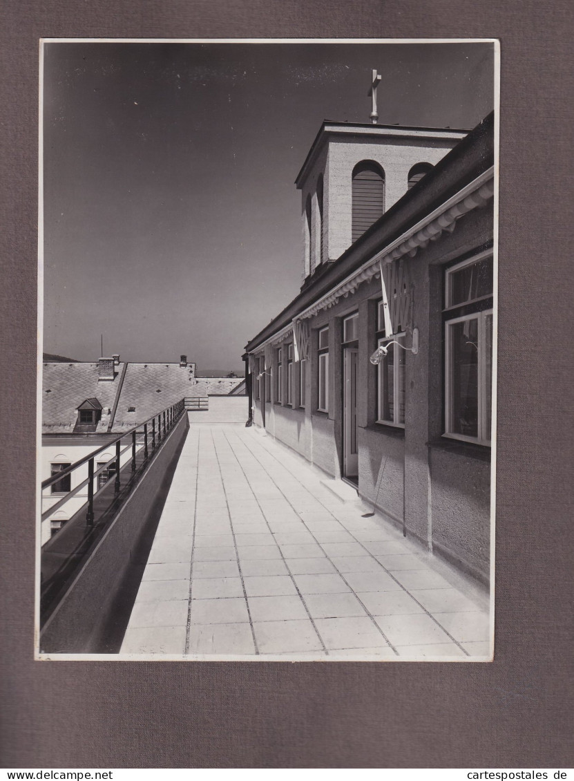 Fotoalbum 52 Fotografien 1936, Ansicht Wien, Neubau des Greisen-Asyl in Wien 13. Wittegasse 3-5 