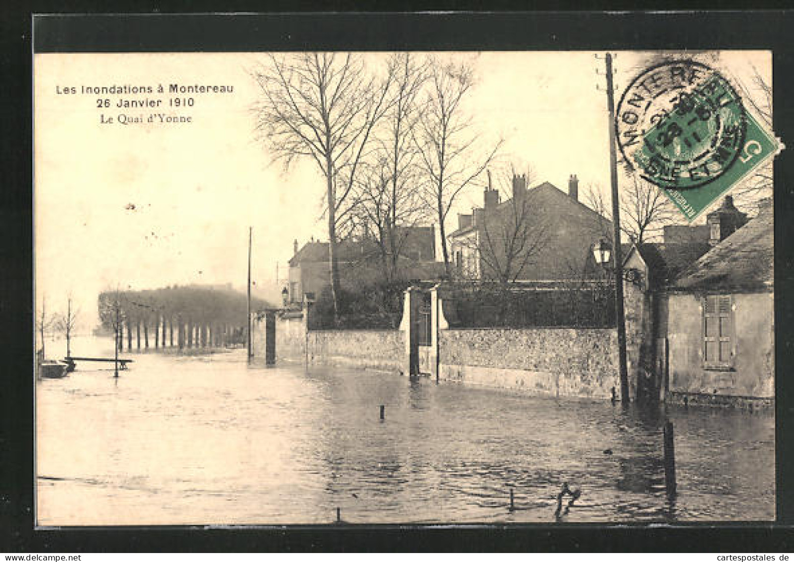 AK Hochwasser, Les Inondations A Montereau 26 Janvier 1910, Le Quai D`Yonne  - Überschwemmungen
