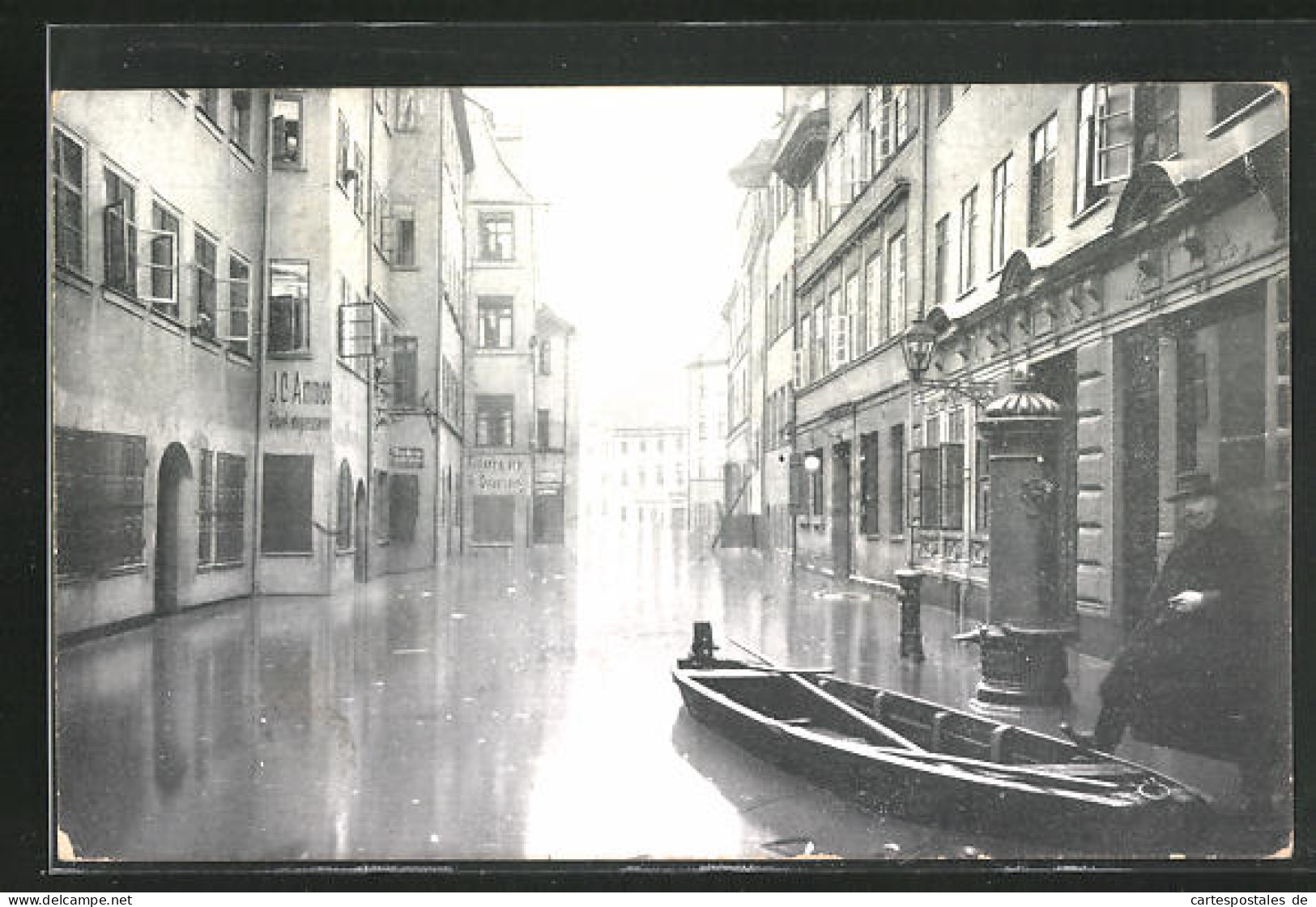 AK Hochwasser Nürnberg Am 05. Februar 1909, Ein Boot In Der Tucherstrasse  - Inondations
