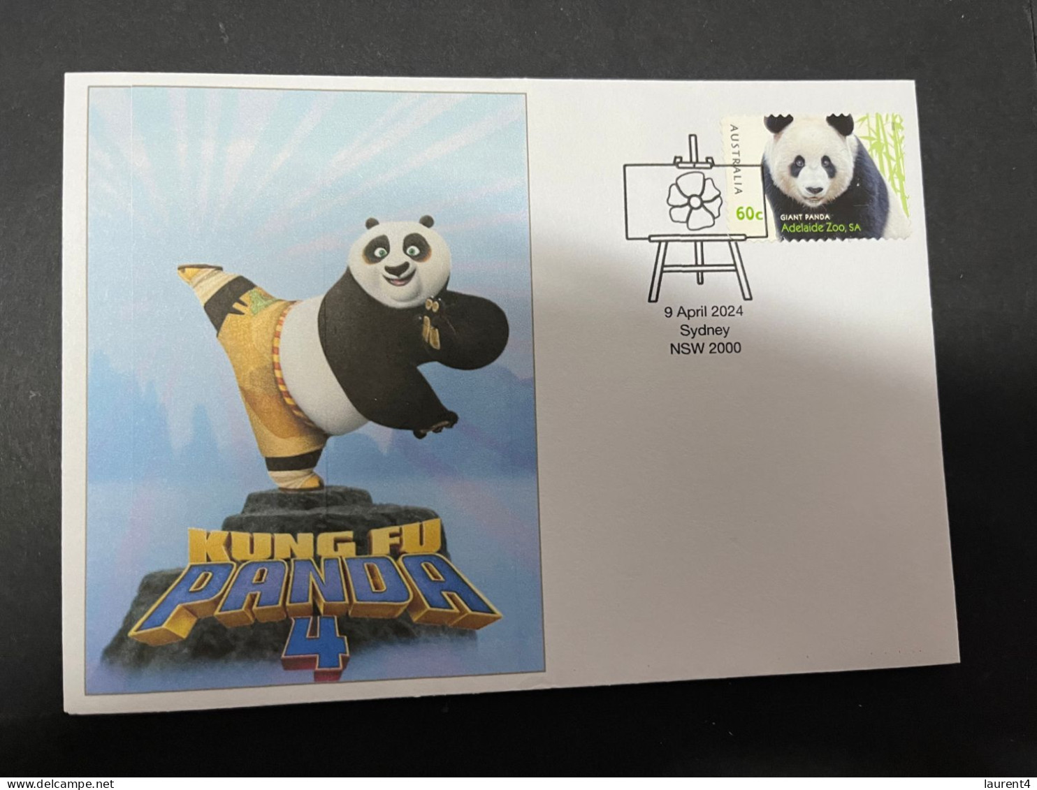 12-4-2024 (1 Z 42) Kung Fu Panda (4) With Panda Bear Stamp - Bären