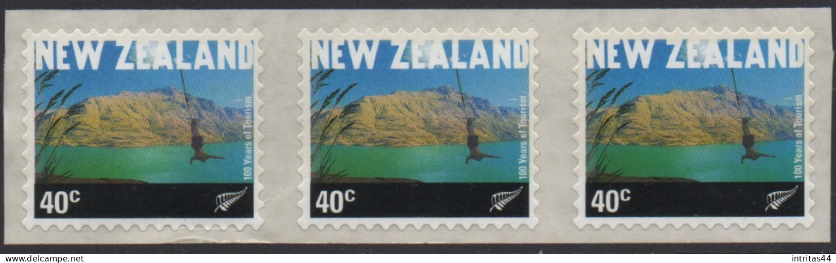 NEW ZEALAND 2001 TOURISM " 40c BUNGY - JUMPING QUEENSTOWN " STRIP OF(3)  MNH S.A. - Ungebraucht