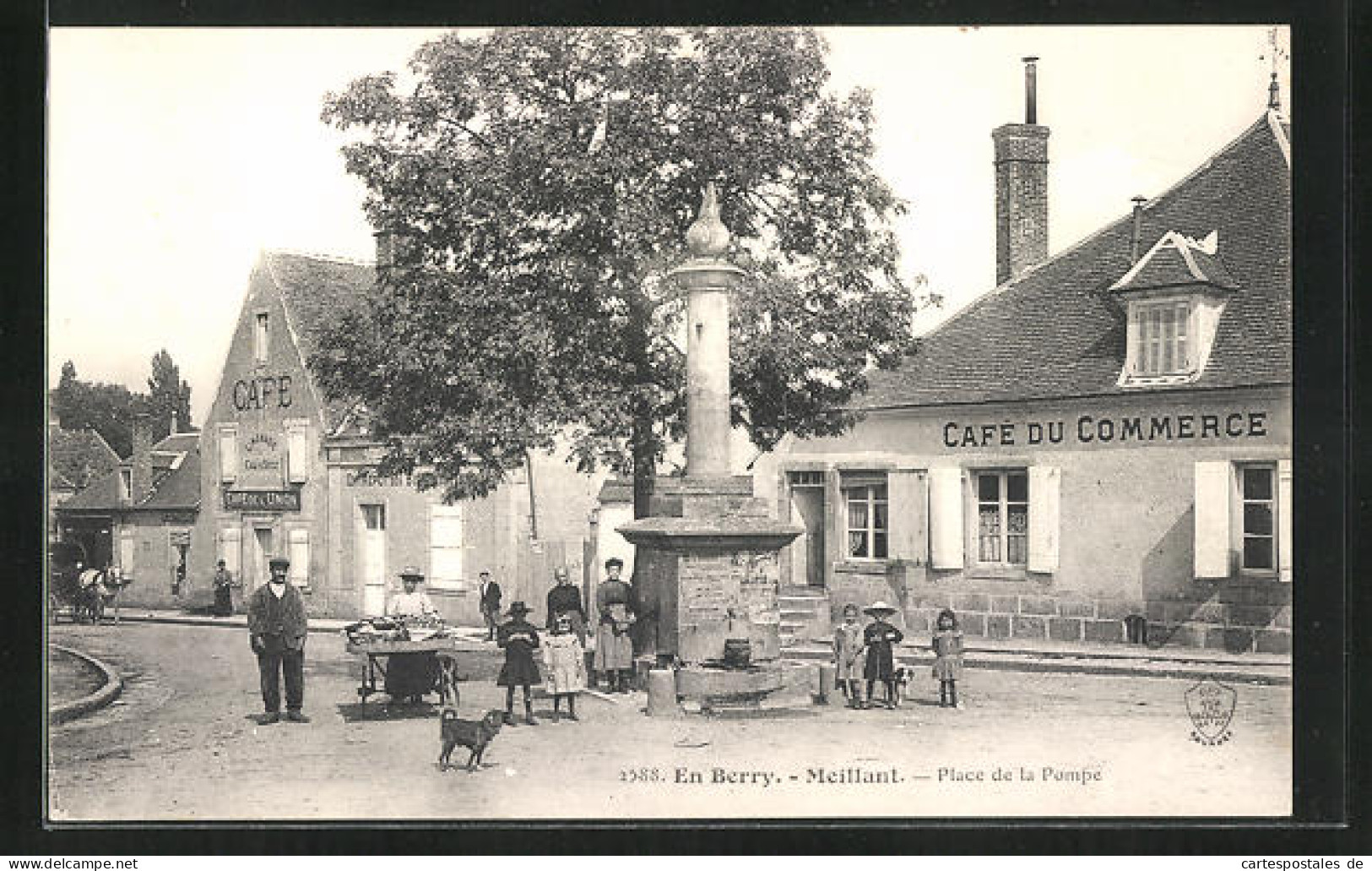 CPA Meillant, Place De La Pompe, Café Du Commerce  - Meillant