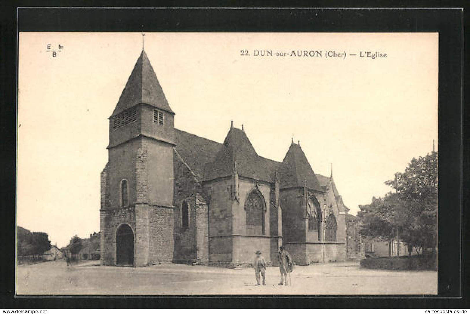 CPA Dun-sur-Auron, L`Eglise  - Dun-sur-Auron