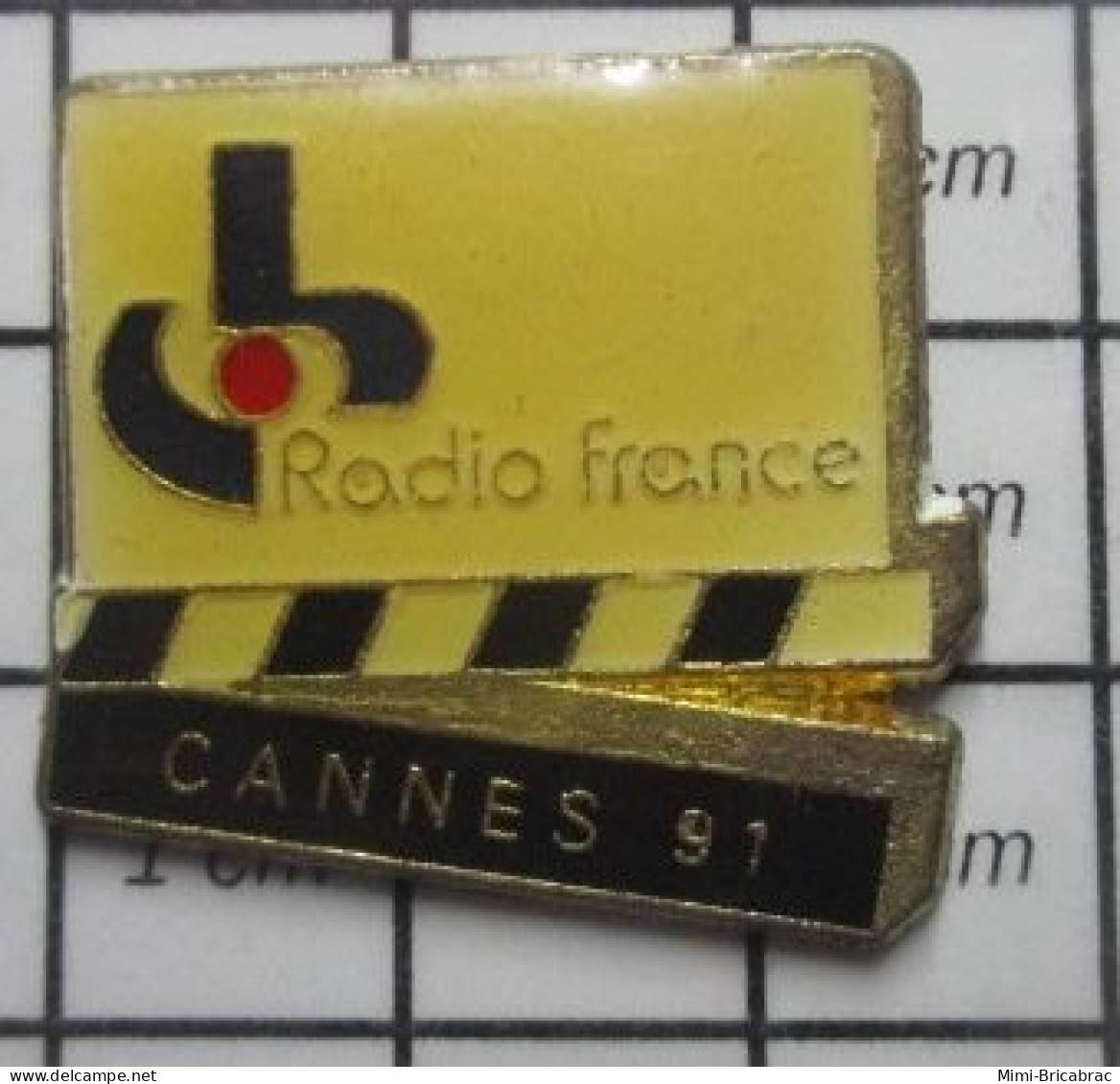 713c Pin's Pins / Beau Et Rare / CINEMA / RADIO FRANCE FESTIVAL DE CANNES 91 CLAP - Levensmiddelen