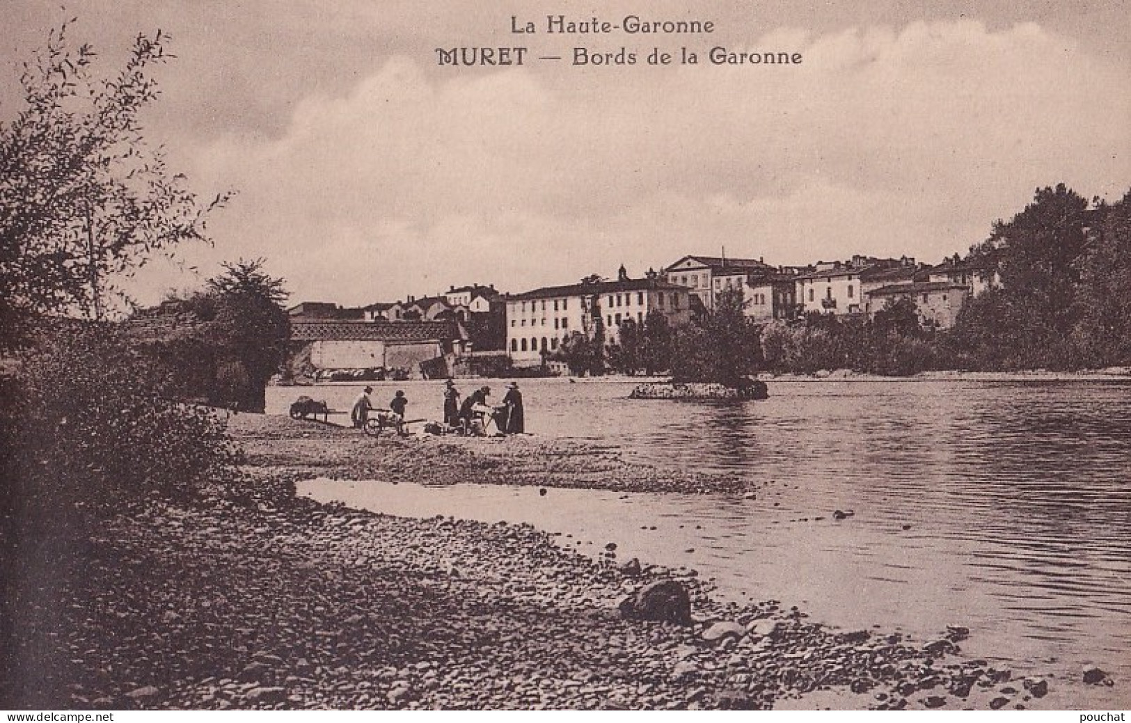 C11-31) MURET - HAUTE GARONNE - BORDS DE LA GARONNE - ANIMEE - LAVEUSES - ( 2 SCANS ) - Muret