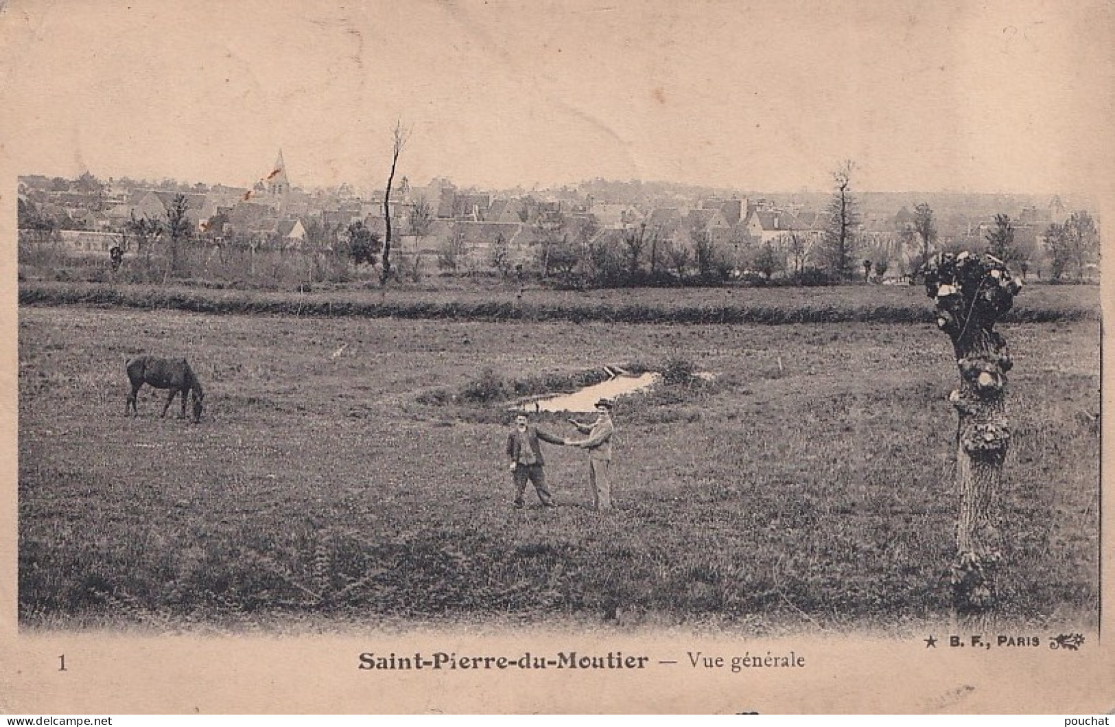 C13-58) SAINT PIERRE LE MOUTIER - NIEVRE - VUE GENERALE - ANIMEE - EN 1904 - ( 2 SCANS ) - Saint Pierre Le Moutier