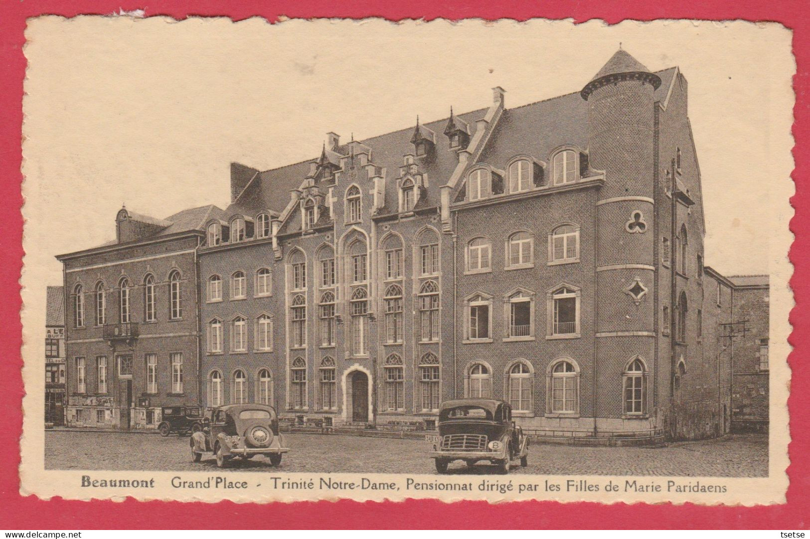 Beaumont - Grand'Place - Trinité Notre-Dame - Pensionnat ... Oldtimer ( Voir Verso ) - Beaumont