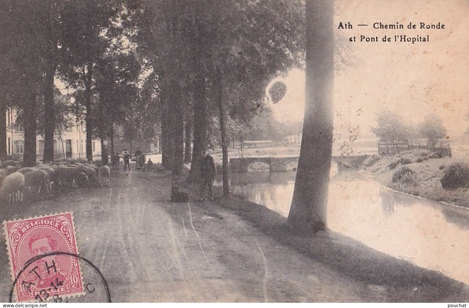 E14- ATH - CHEMIN DE RONDE ET PONT DE L ' HOPITAL - ANIMEE - BERGER AVEC TROUPEAU DE MOUTONS - EN  1921   - Ath