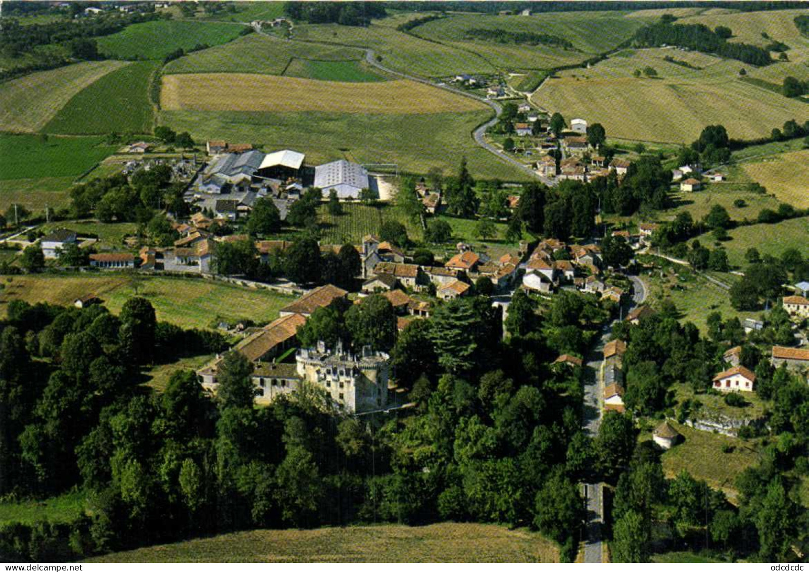 DESTOCKAGE Avant fermeture boutique BON LOT 100 CP Vues Aériennes FRANCE   (toutes scannées )