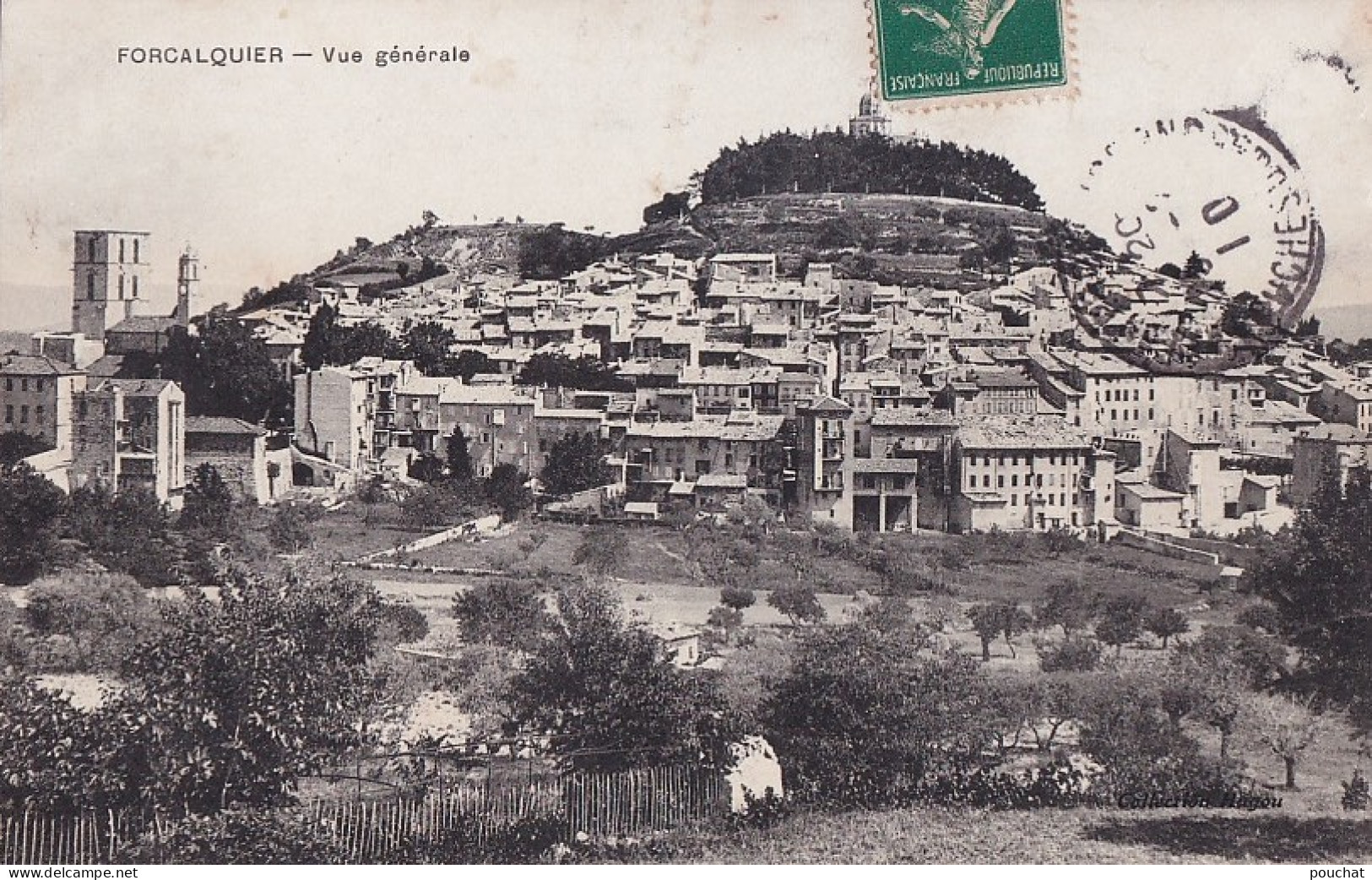 E21-04) FORCALQUIER  - VUE GENERALE  - EN  1910 - ( 2 SCANS ) - Forcalquier