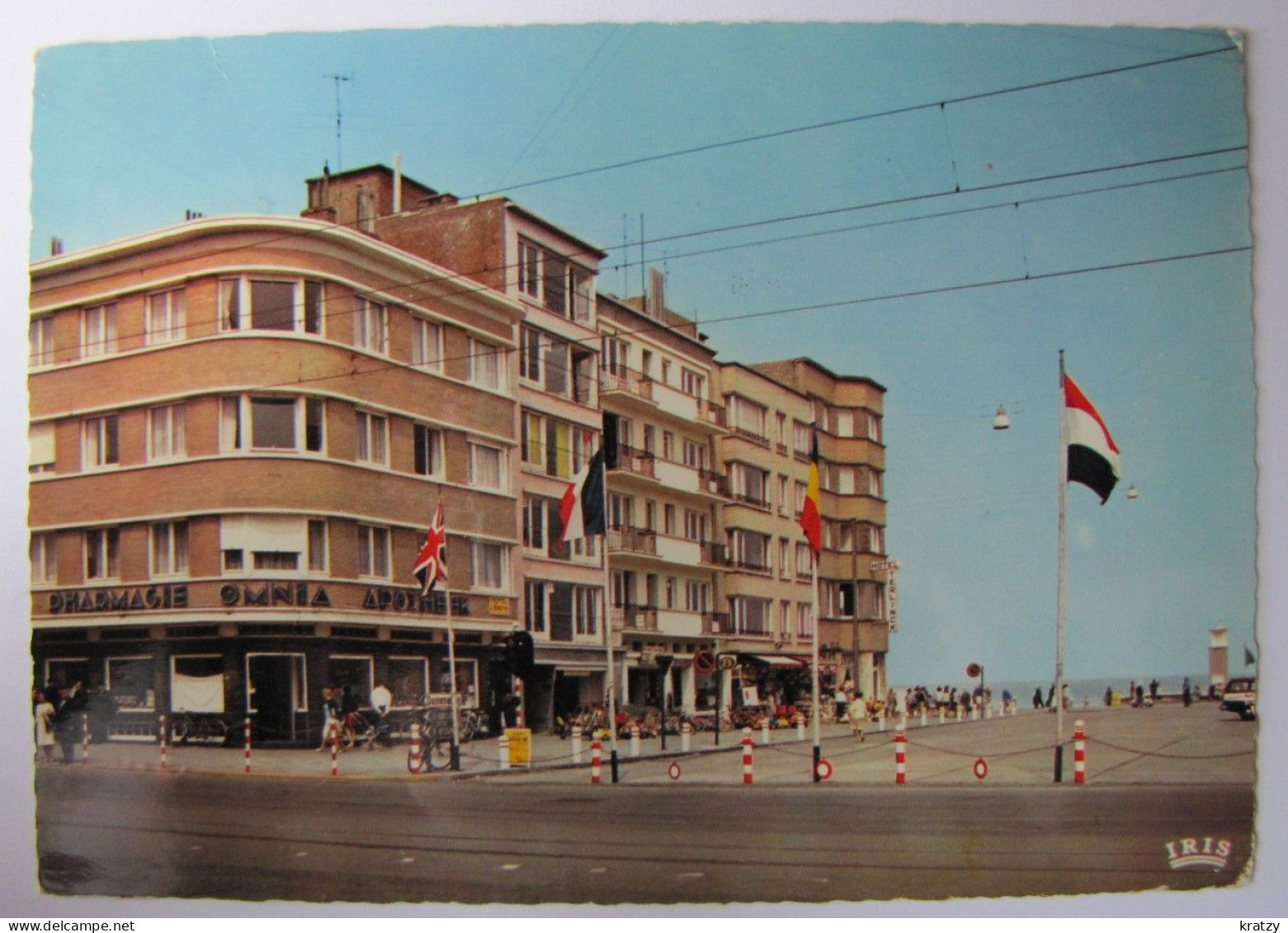 BELGIQUE - FLANDRE OCCIDENTALE - KOKSIJDE (COXYDE) - Place Teirlinck - Koksijde