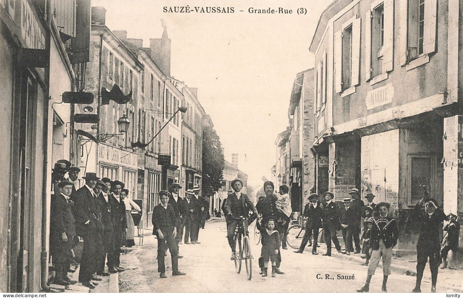 79 Sauzé Vaussais La Grande Rue CPA Animation Vélo Cycliste Carte écrite En 1916 , Voir état Ci Dessous - Sauze Vaussais