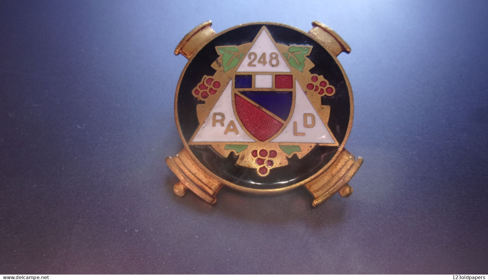 INSIGNE AUGIS LYON  248 RALD REGIMENT ARTILLERIE DIJON - 1939-45