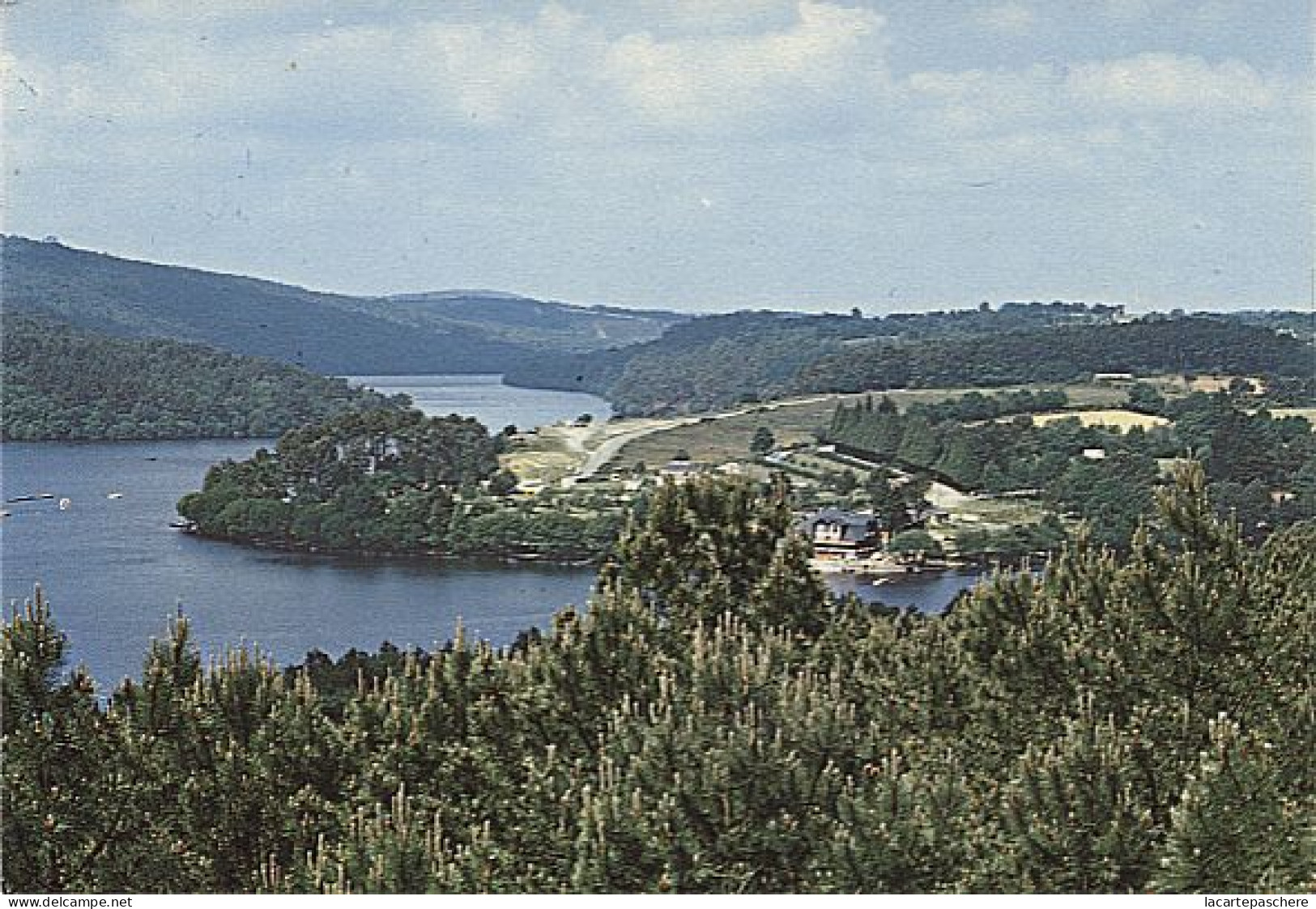 X115042 COTES D' ARMOR COTES DU NORD CAUREL PERSPECTIVE SUR LE LAC DE GUERLEDAN - Caurel