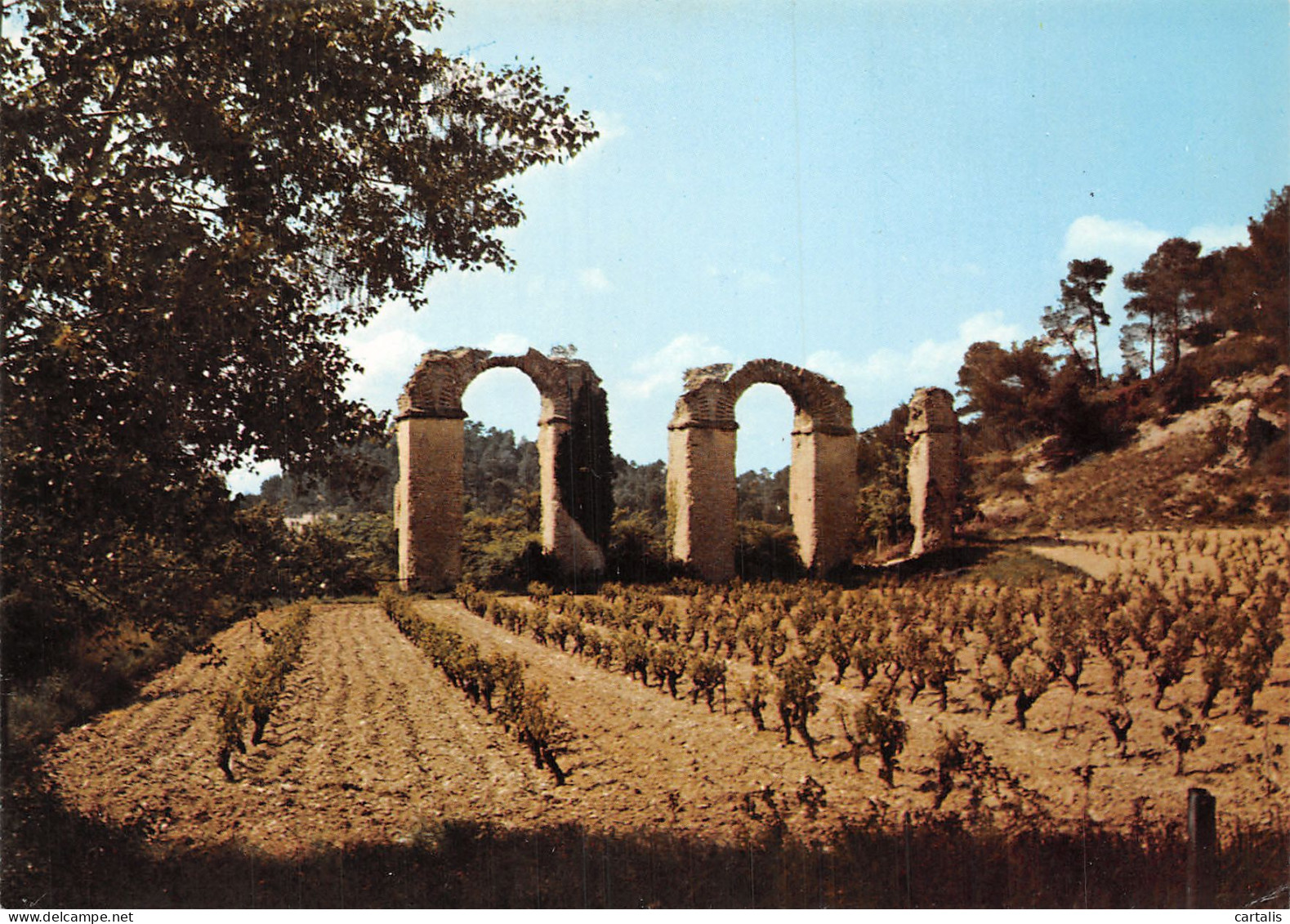 13-MEYRARGUES-N°4137-C/0003 - Meyrargues