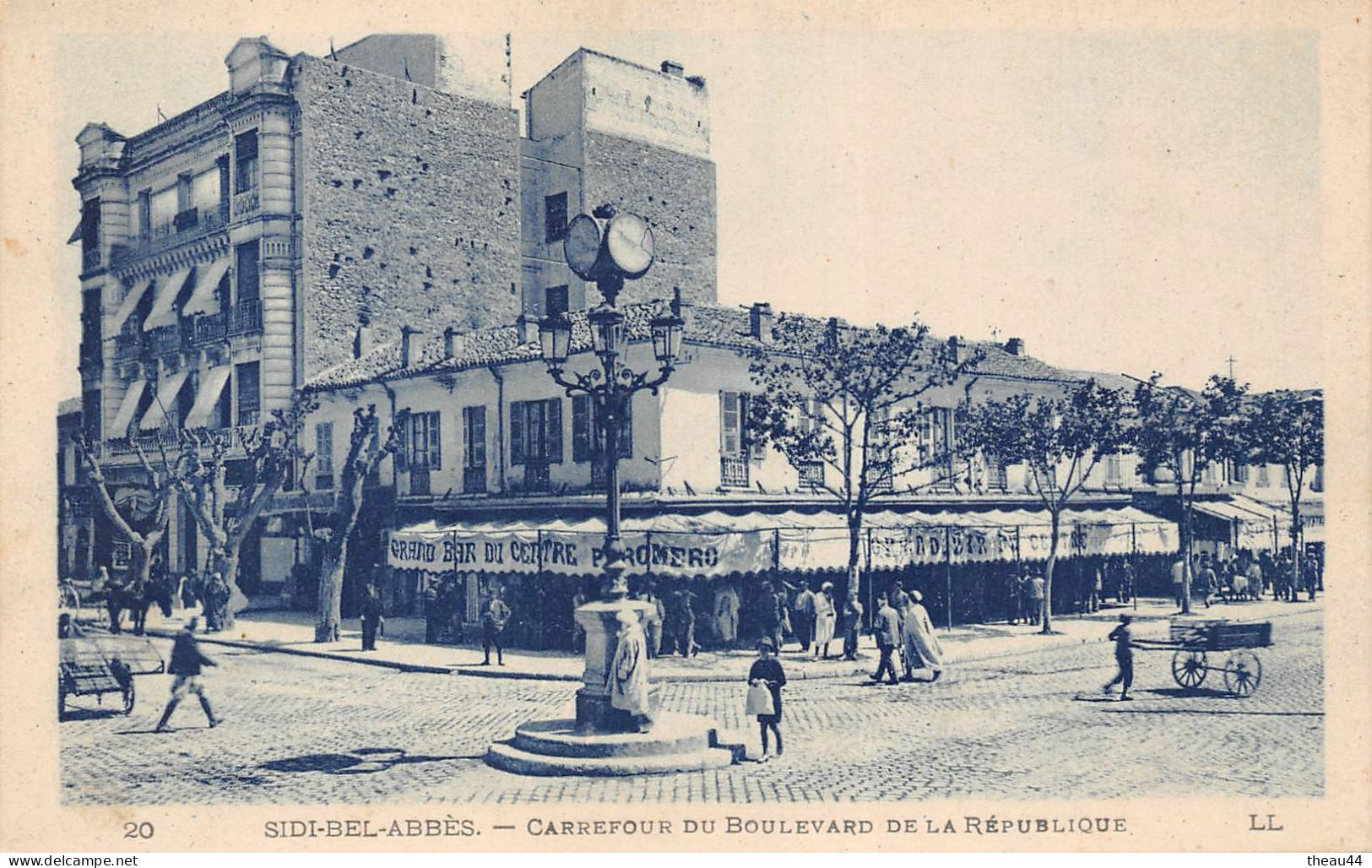 ¤¤  -   ALGERIE   -  SIDI-BEL-ABBES  -  Carrefour Du Boulevard De La République    -   ¤¤ - Sidi-bel-Abbès